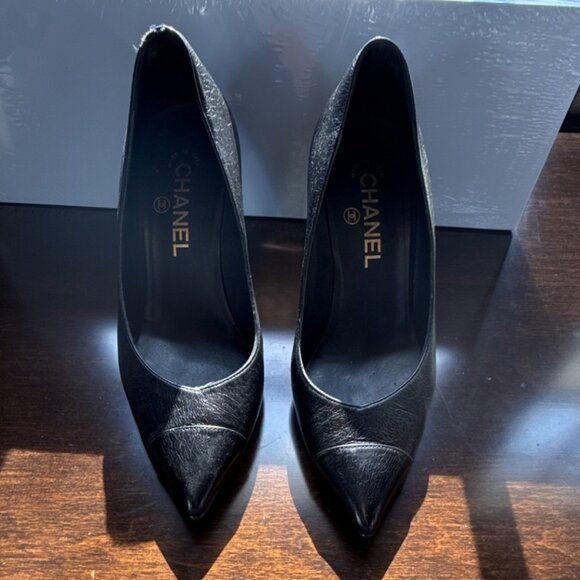 CHANEL Shoes - CHANEL Black Leather Pointed Toe Stiletto Pumps Pearl Logo Women's EU 37.5 US 7